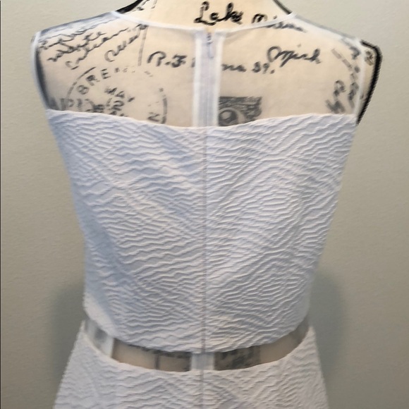 Calvin Klein white sleeveless dress size 10 NWT - Picture 4 of 8